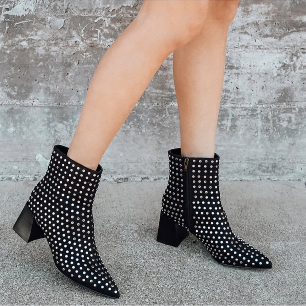 Steve Madden Elaria Studded Ankle Boots
